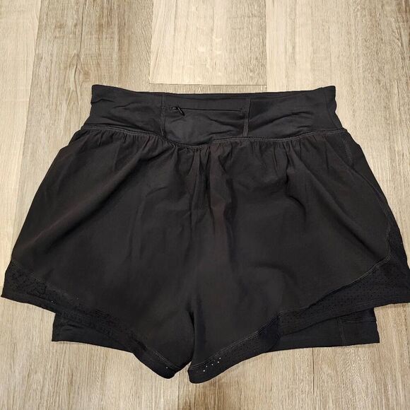 Spanx size Large Sport Shorts in Black - Picture 6 of 6